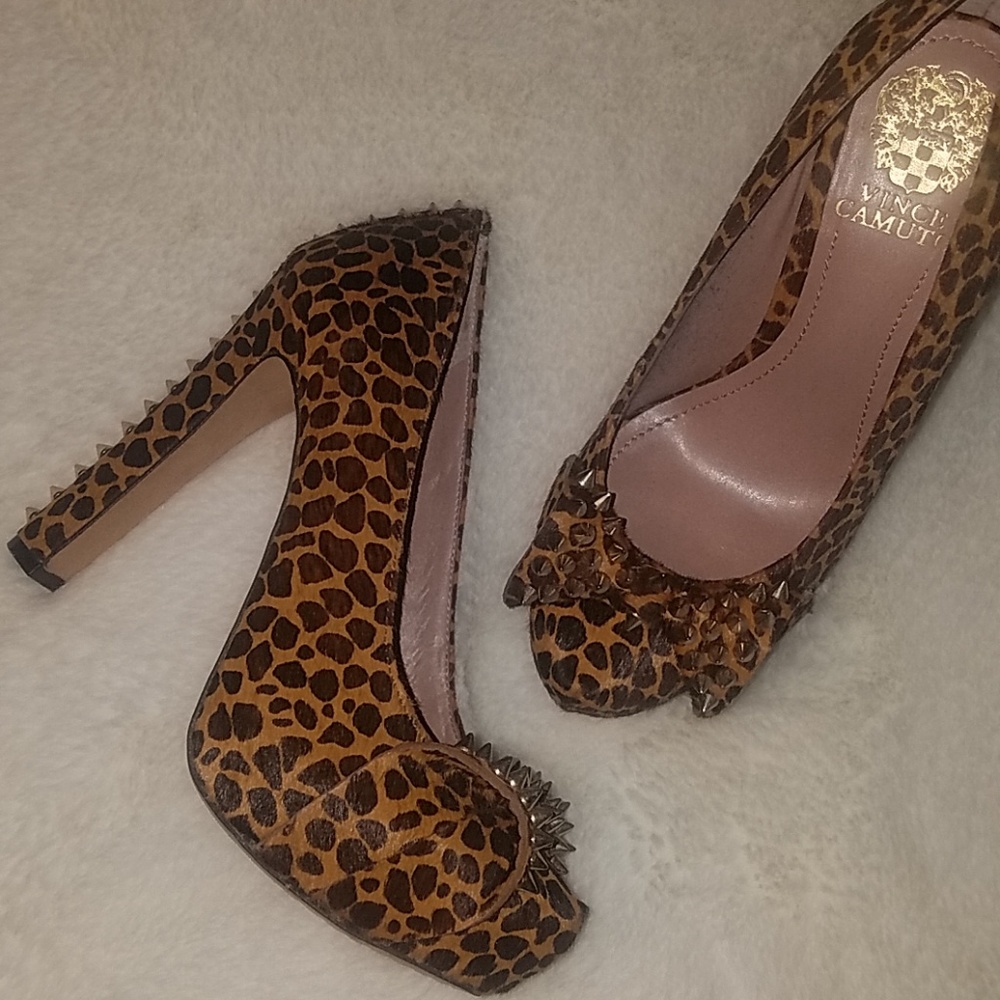 Vince Camuto leopard-print studded heels